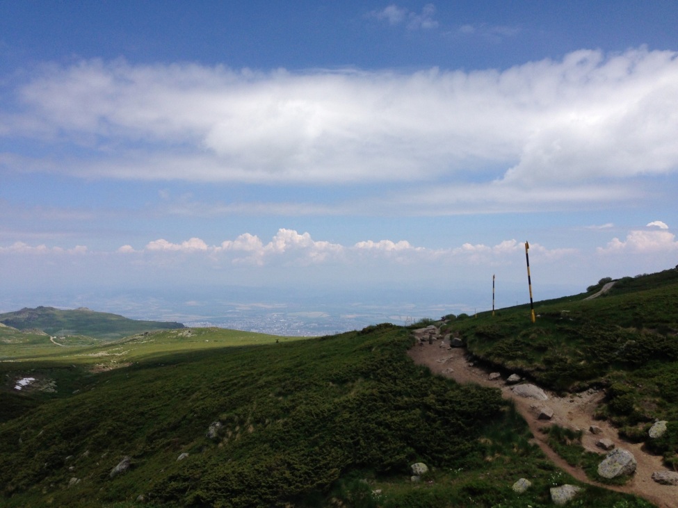 Ein Foto von einer Berglandschaft.