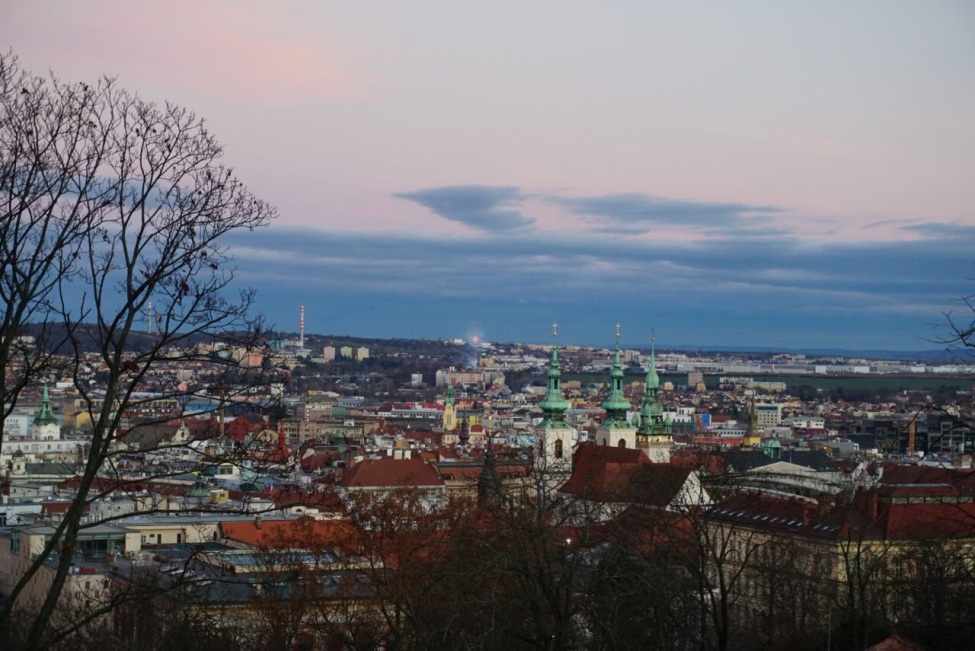 Ein Foto von einer Stadt. 