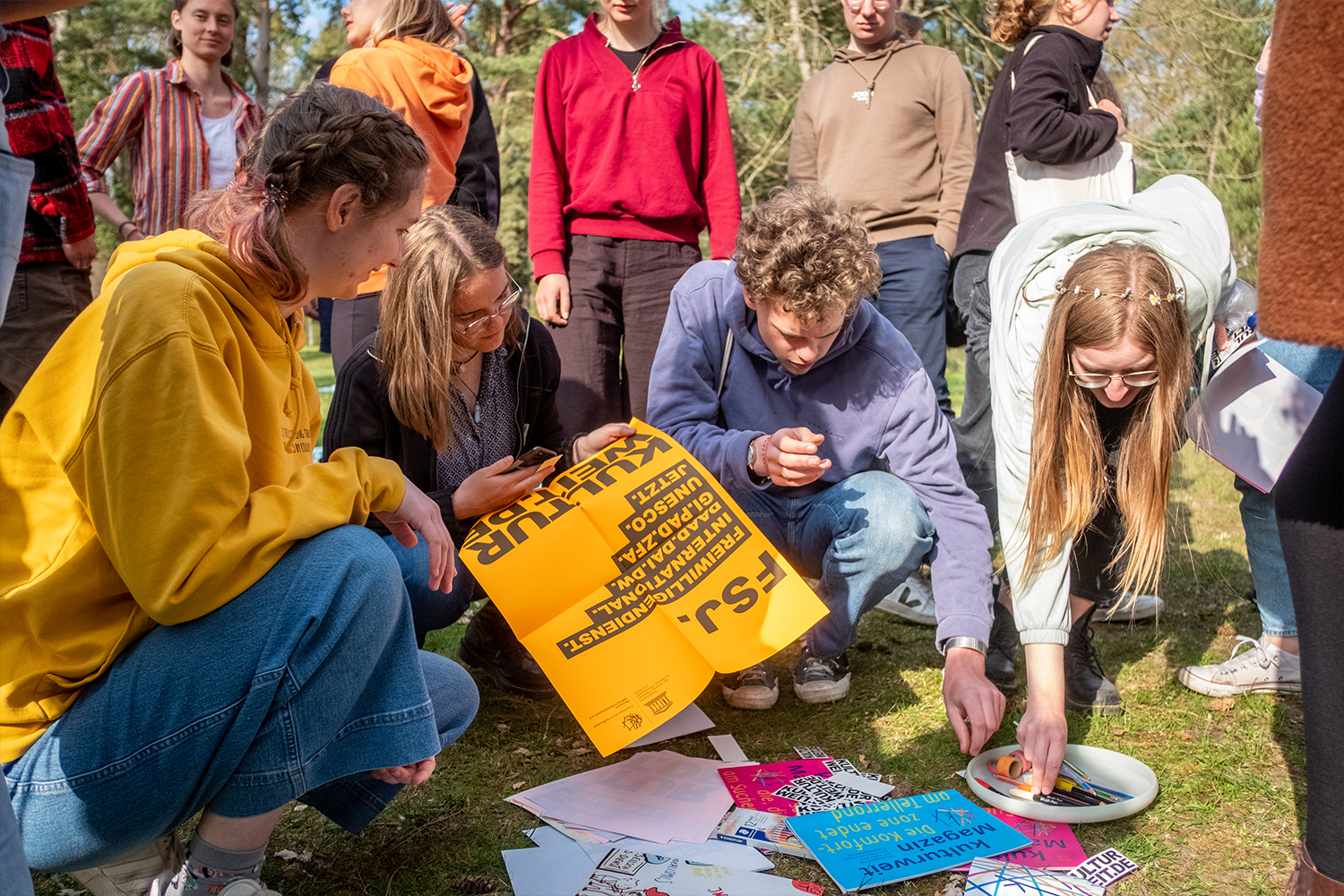 Plakate beim Alumni-Treffen.